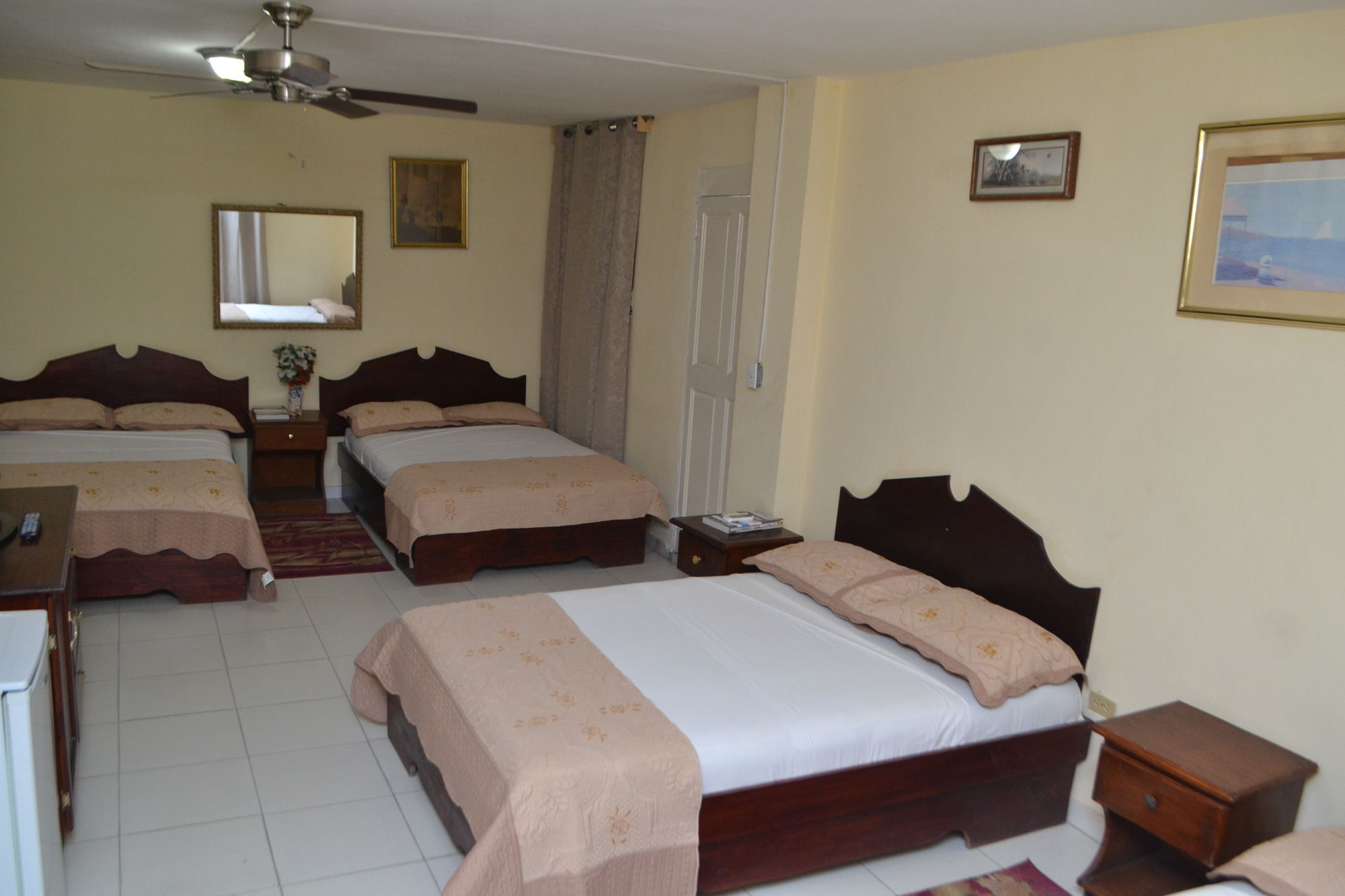 Seven Stars Hotel Musseau Dış mekan fotoğraf